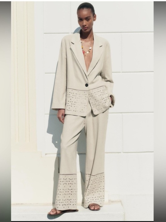 Zara Jackets & Blazers - NWT Zara linen Blend embroidered eyelets blazer size M
🚨FIRM PRICE NO DISCOUNT